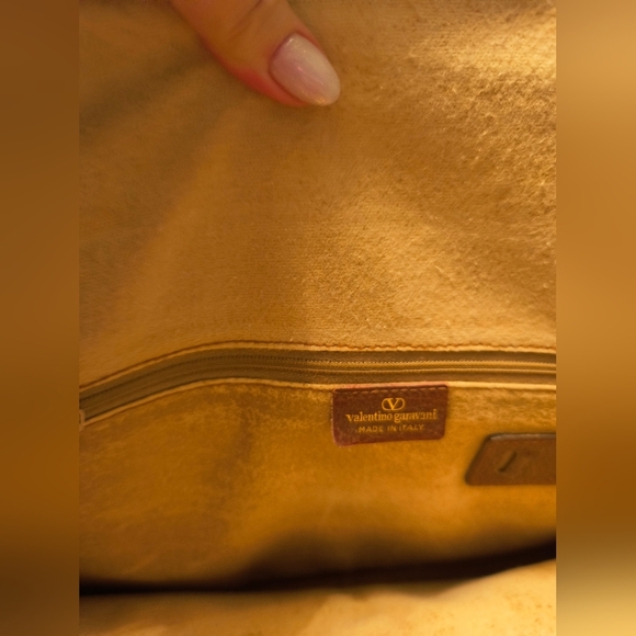 Valentino Brown Vintage Bag W Peeling Insoles 10x14x3 Inches - Picture 12 of 16